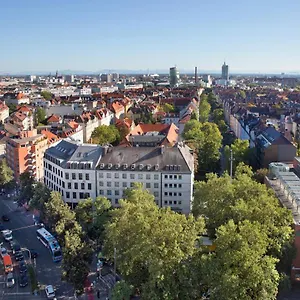 Rotkreuzplatz Hotel